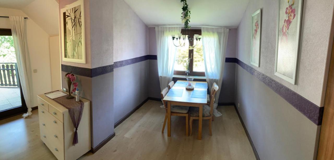 Miniappartement Zini Lindlar Εξωτερικό φωτογραφία
